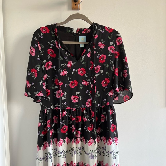 CeCe Floral Dress - Picture 4 of 7